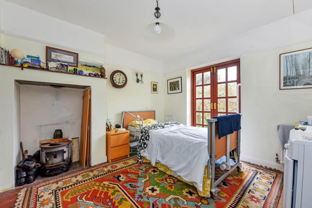 Church Road, West Wittering, West Sussex, PO20 - Image 5