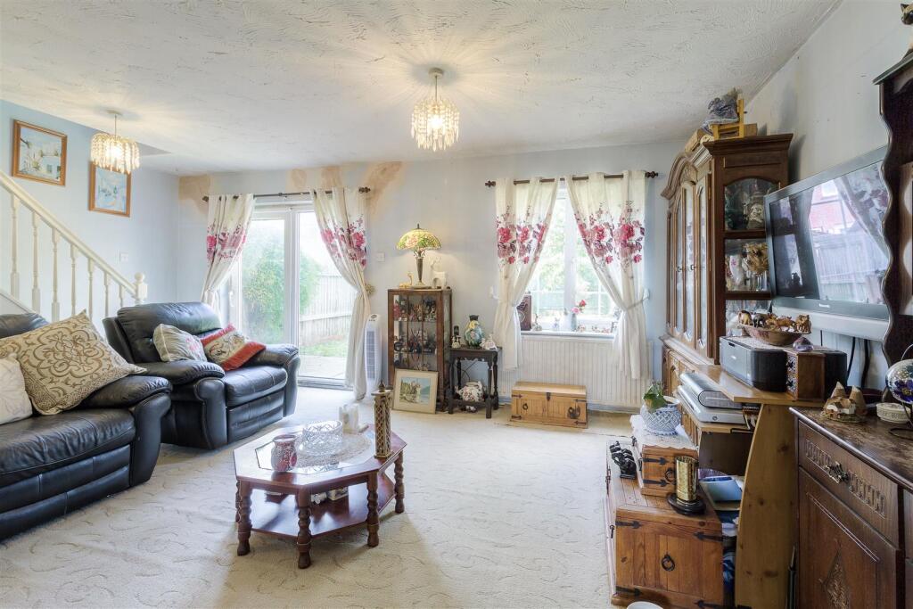 Senwick Road, Wellingborough - Image 2