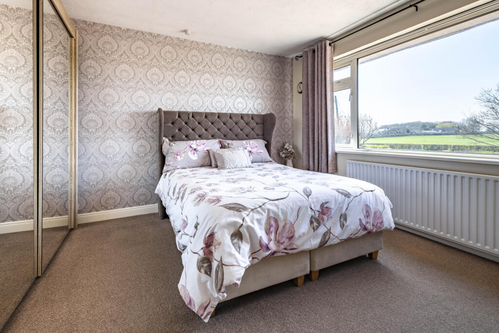 West Lane, DL2 - Image 8