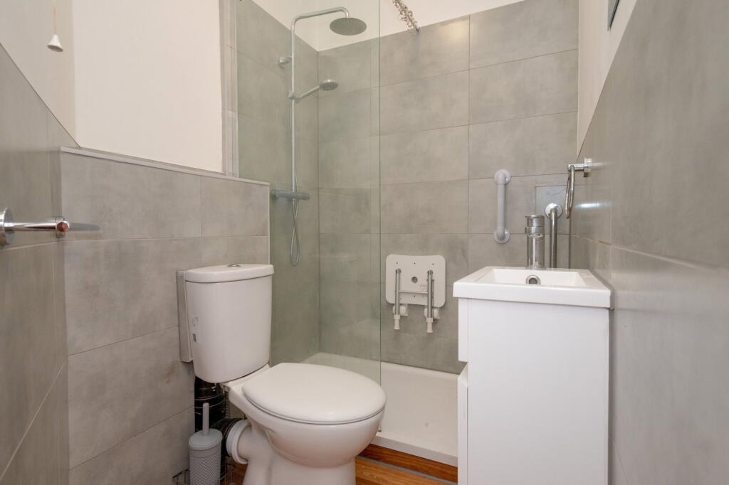 West Cliff Road, Ramsgate, Kent, CT11 9jw - Image 7