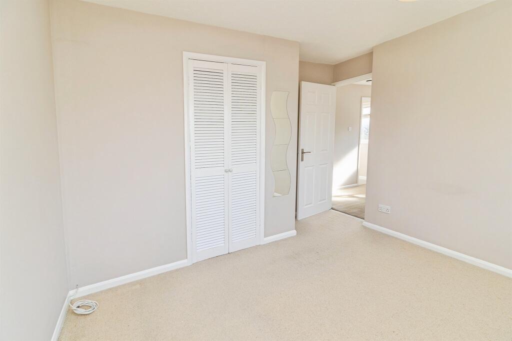 Middle Green, Leighton Buzzard - Image 13