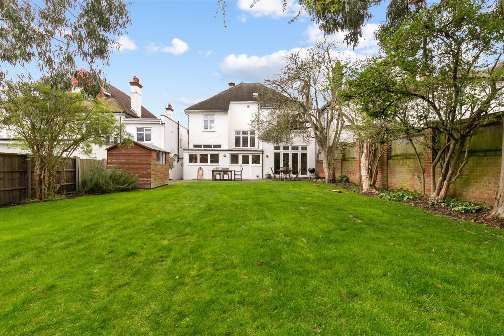 Woodfield Avenue, SW16 - Image 2