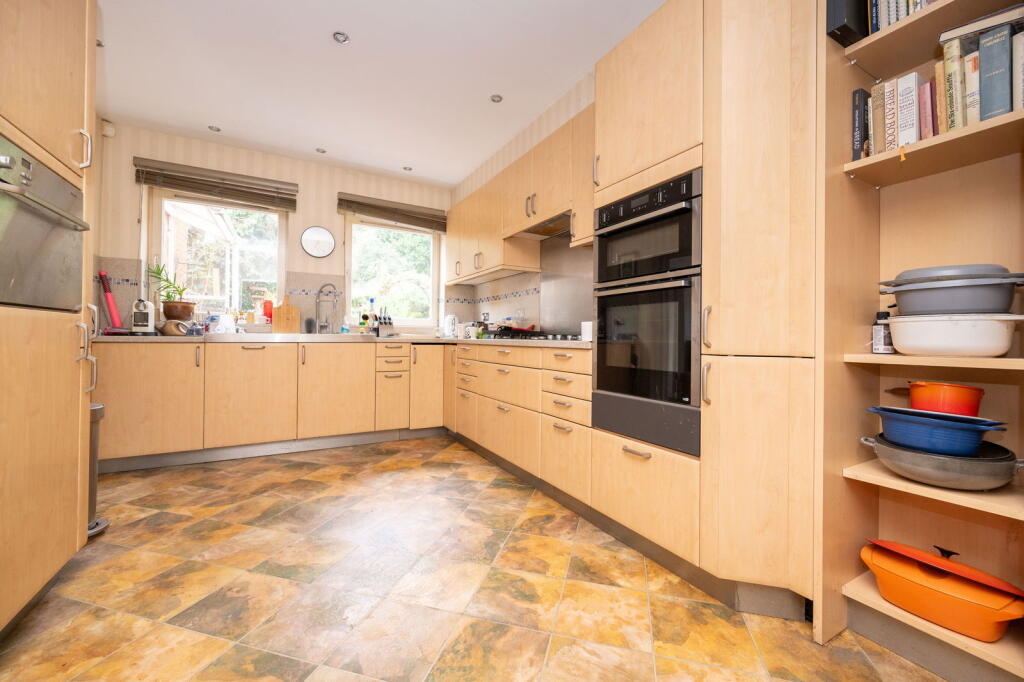 Carr Lane, Wakefield, WF2 6HJ - Image 15