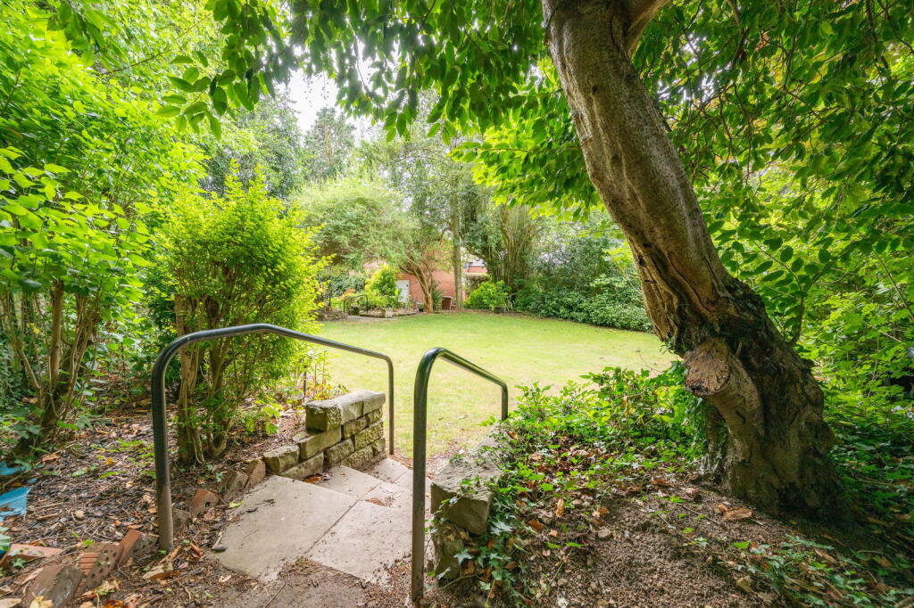 Carr Lane, Wakefield, WF2 6HJ - Image 41