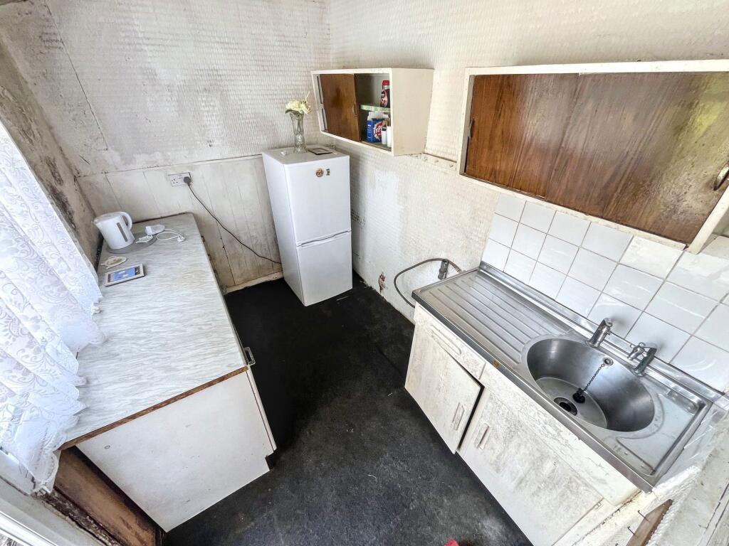 Highfield Road, Longlands, Middlesbrough, North Yorkshire, TS4 2QN - Image 5