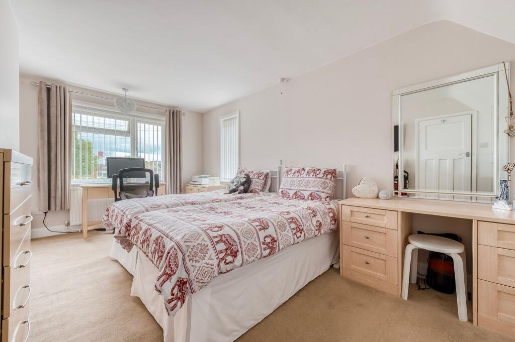 North Road, Ormesby - Image 18
