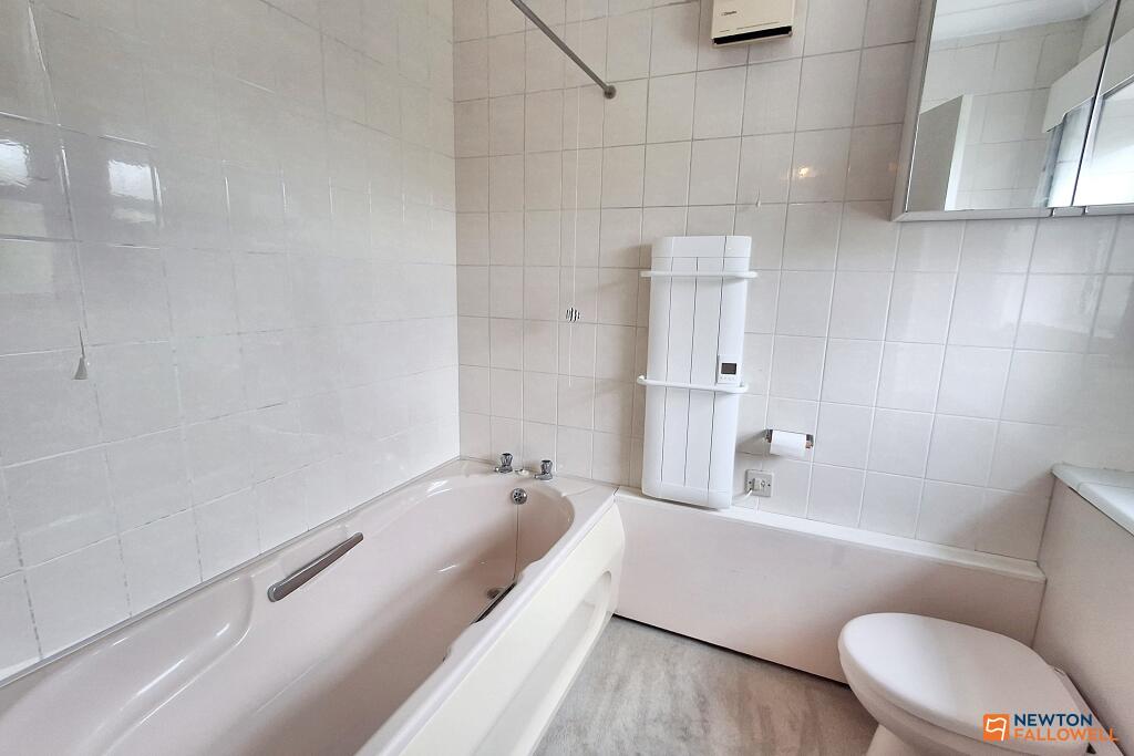 Hall Lane, Werrington Village, Peterborough, PE4 - Image 12