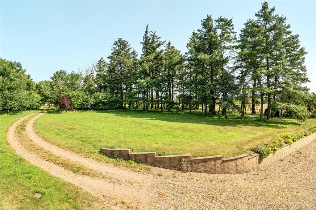 Bishops Moat, Bishops Castle, Shropshire - Image 24