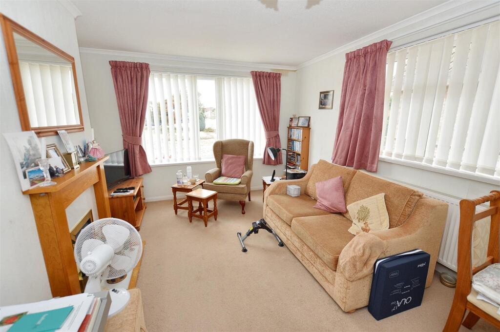 Priory Close, Beeston Regis, Sheringham - Image 3