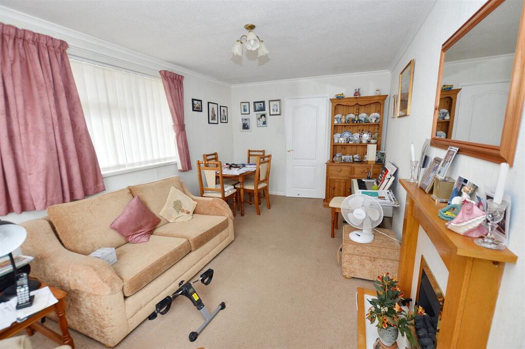 Priory Close, Beeston Regis, Sheringham - Image 4
