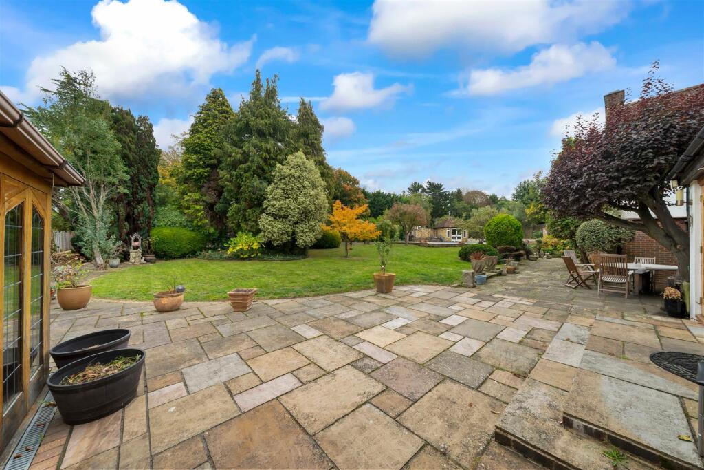 The Highway, South Sutton, SM2 - Image 37