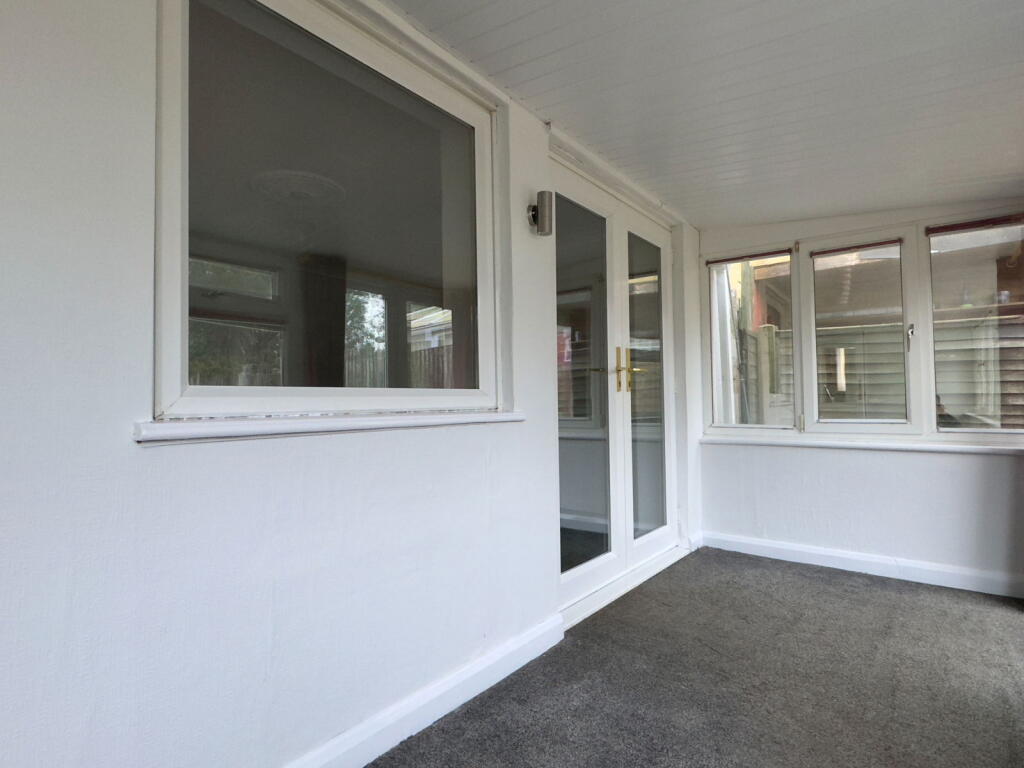 Leslie Avenue, Margate, CT9 - Image 14