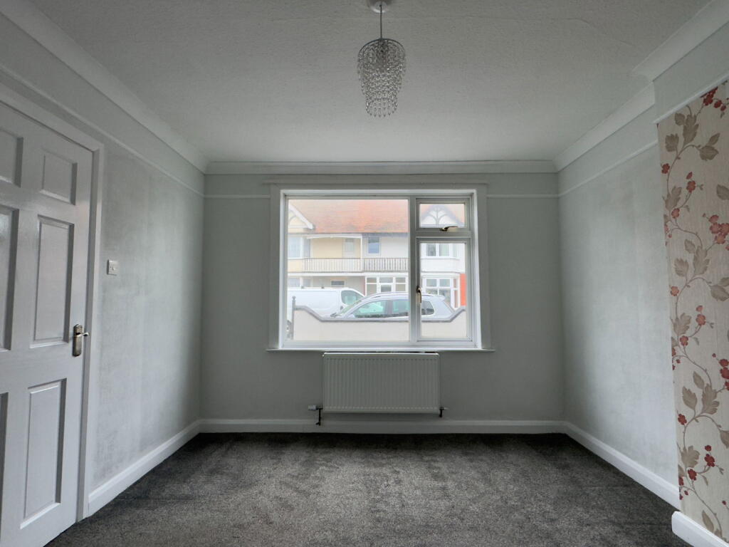 Leslie Avenue, Margate, CT9 - Image 27