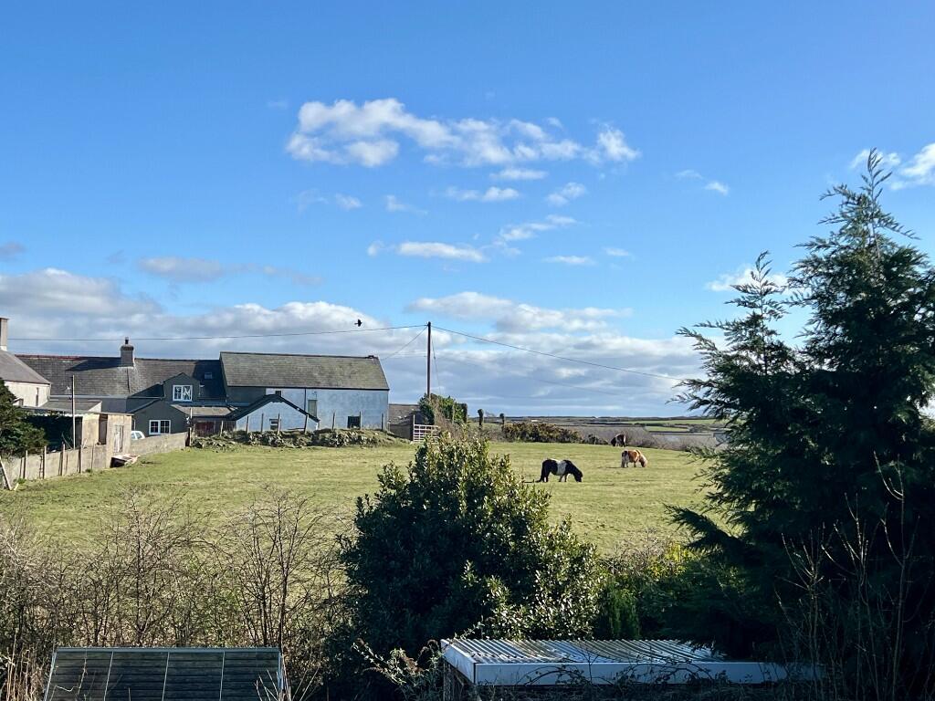 Bryn Refail, Bryn Du, LL63 - Image 2