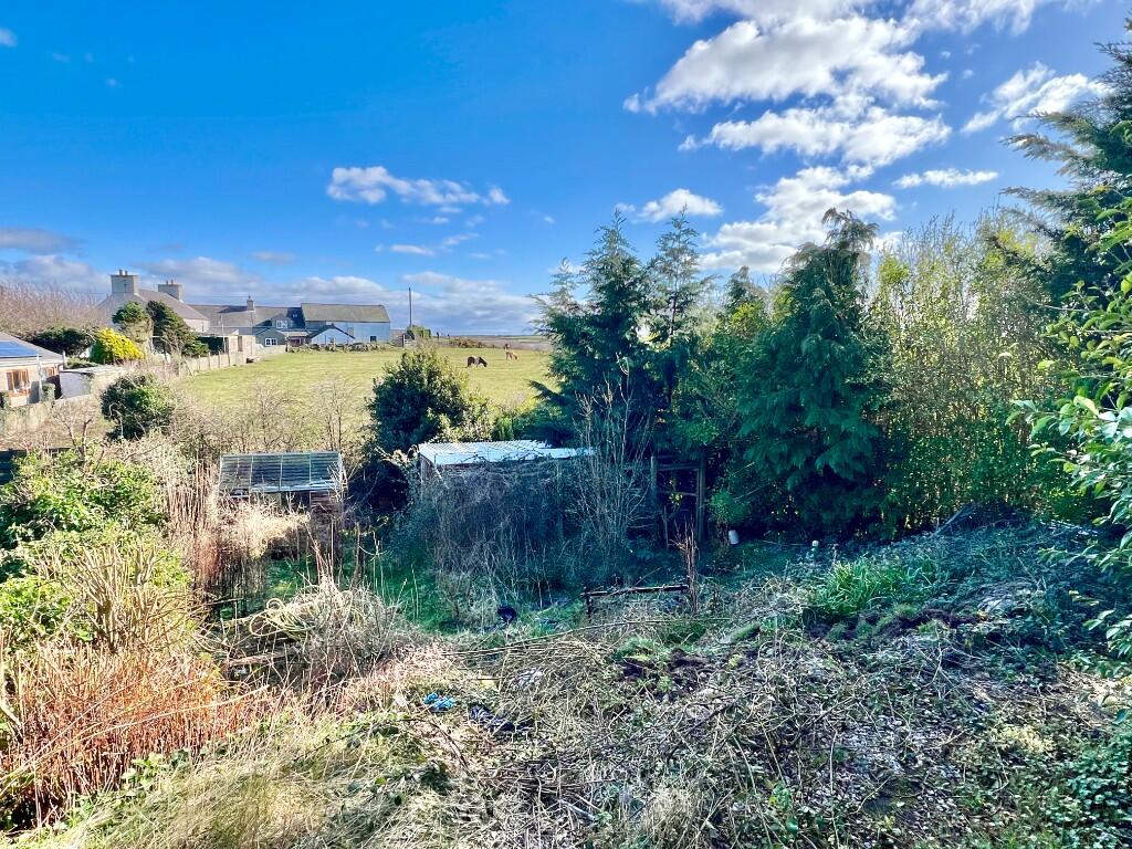 Bryn Refail, Bryn Du, LL63 - Image 3