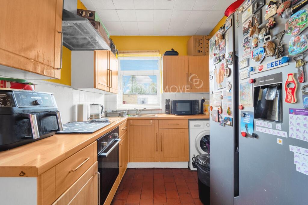 Rossindel Road, Hounslow, TW3 - Image 6