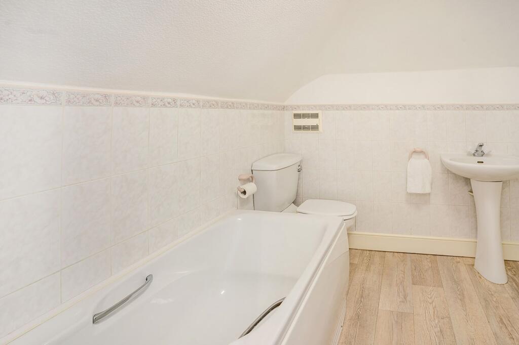 Glasllwch Lane, Newport, NP20 - Image 19