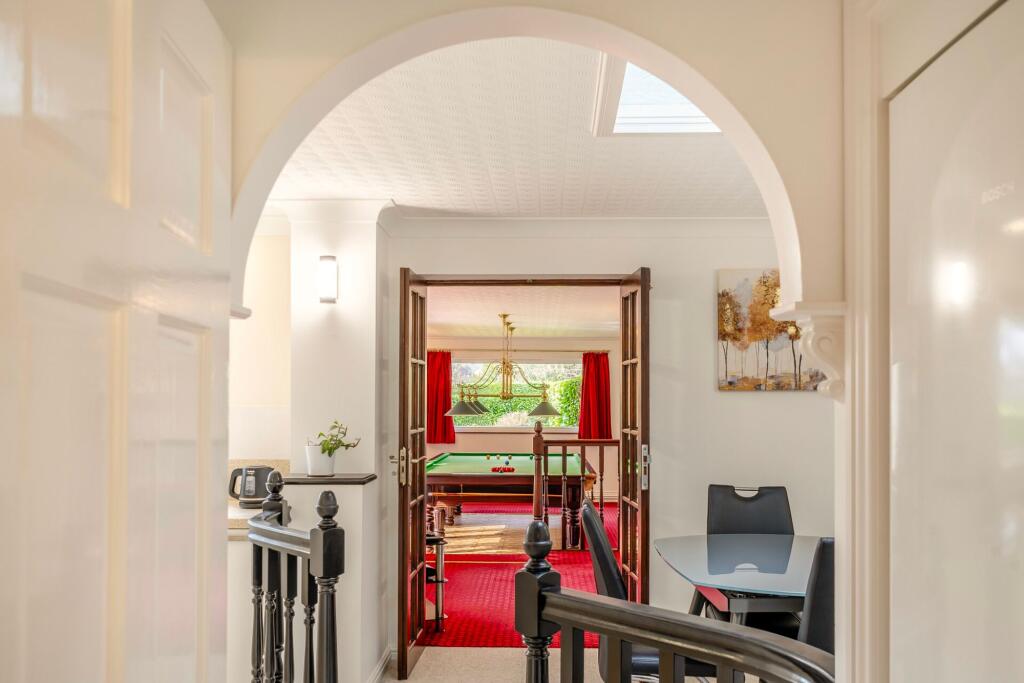 Glasllwch Lane, Newport, NP20 - Image 9