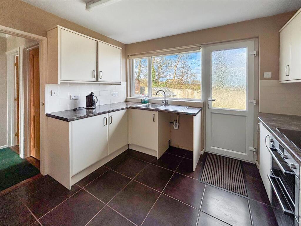 Mabe Burnthouse - Image 6