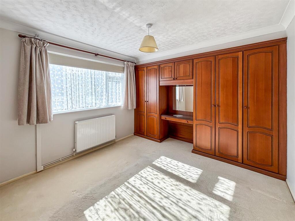 Mabe Burnthouse - Image 8