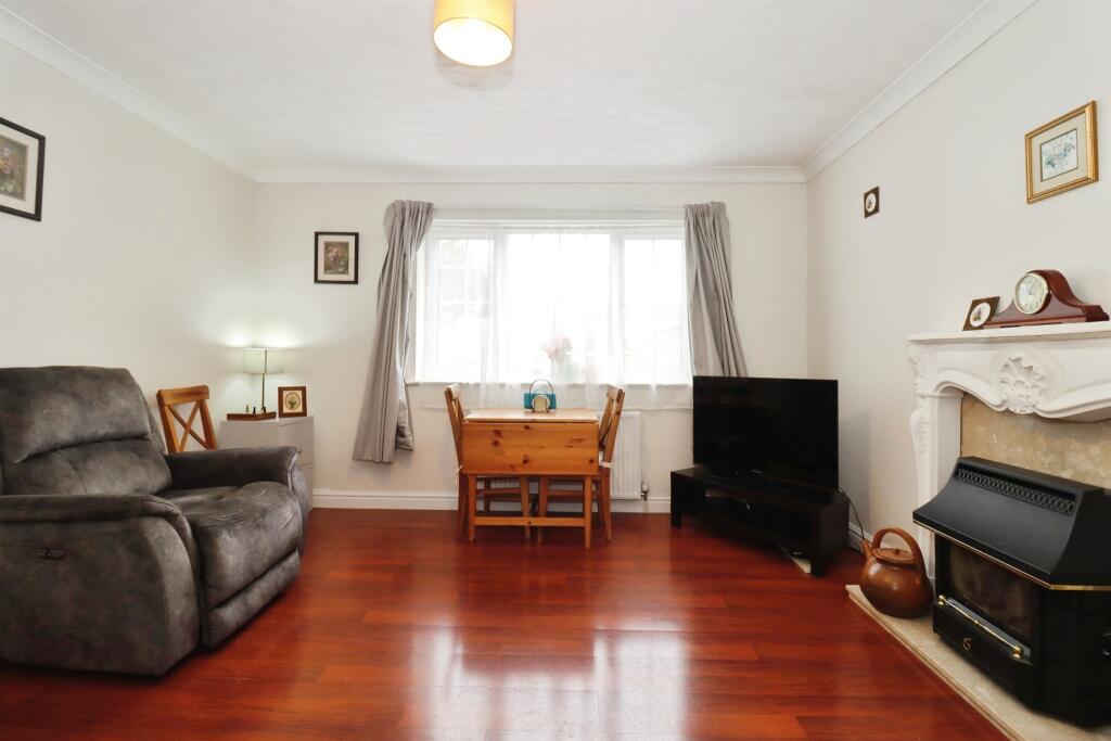 Whiteway Road, Bristol - Image 4