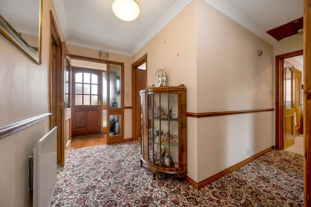 Queens Walk, Stamford - Image 3