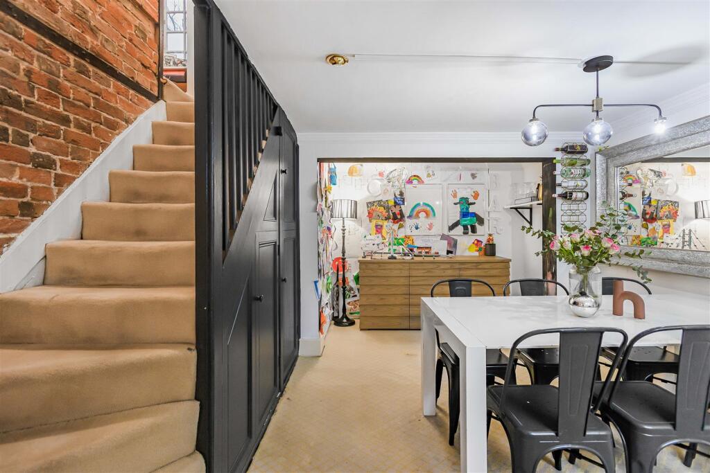 High Road, Essendon - Image 9