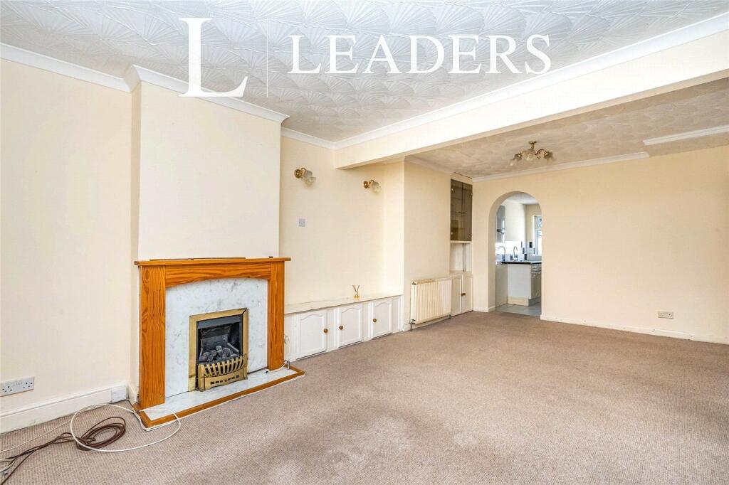 Leonard Road, Gosport - Image 2