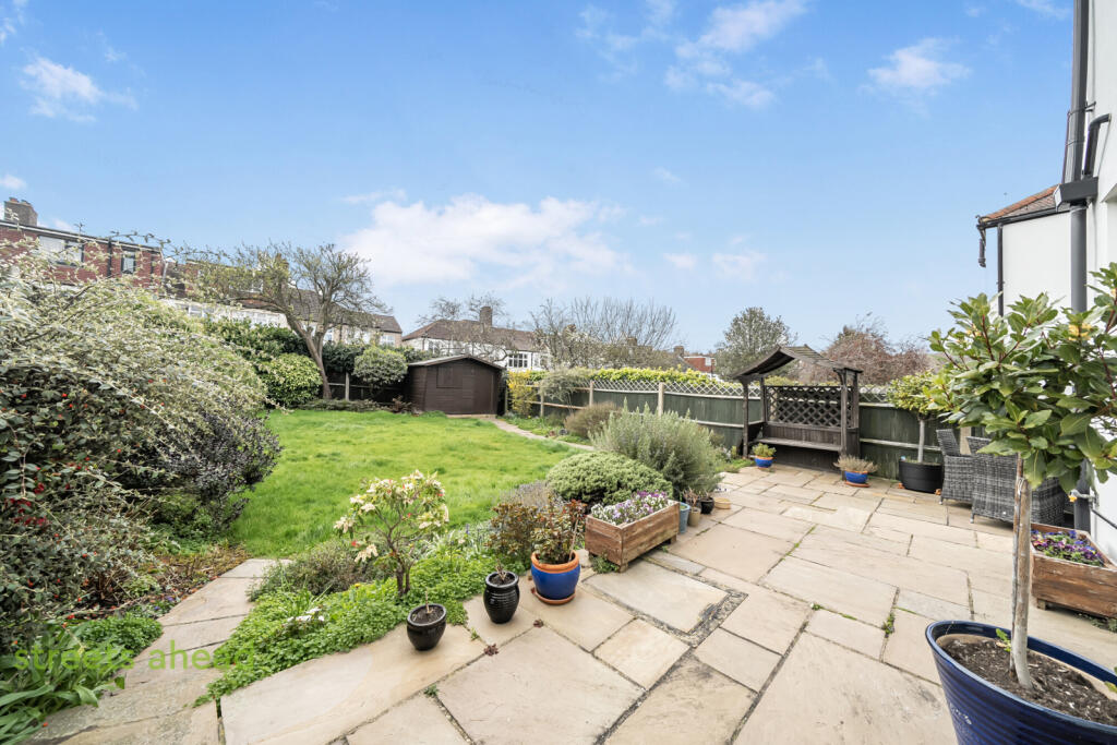 Sundial Avenue, London, SE25 - Image 20