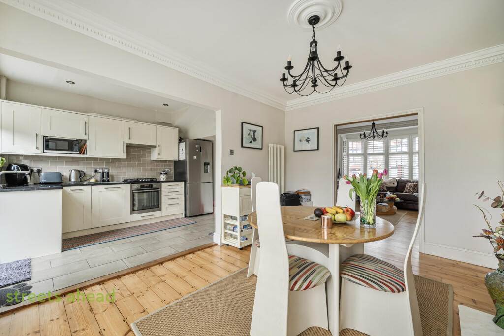 Sundial Avenue, London, SE25 - Image 3