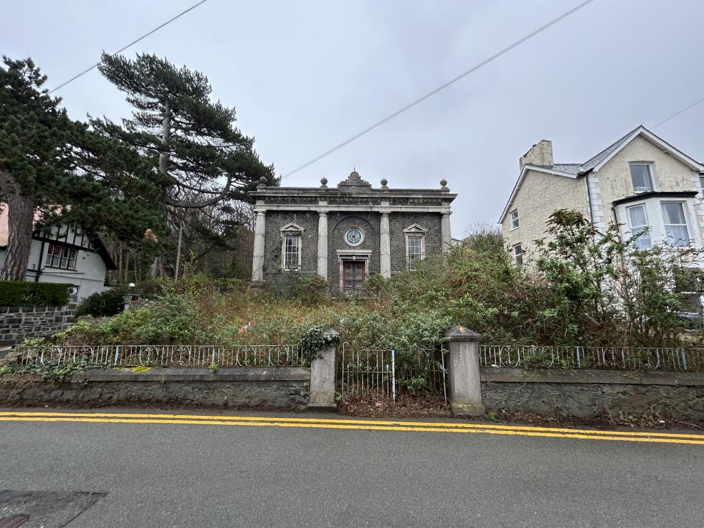 Our Lady of the Rosary, Conway Old Road, Penmaenmawr, Conwy LL34 6YE - Image 3