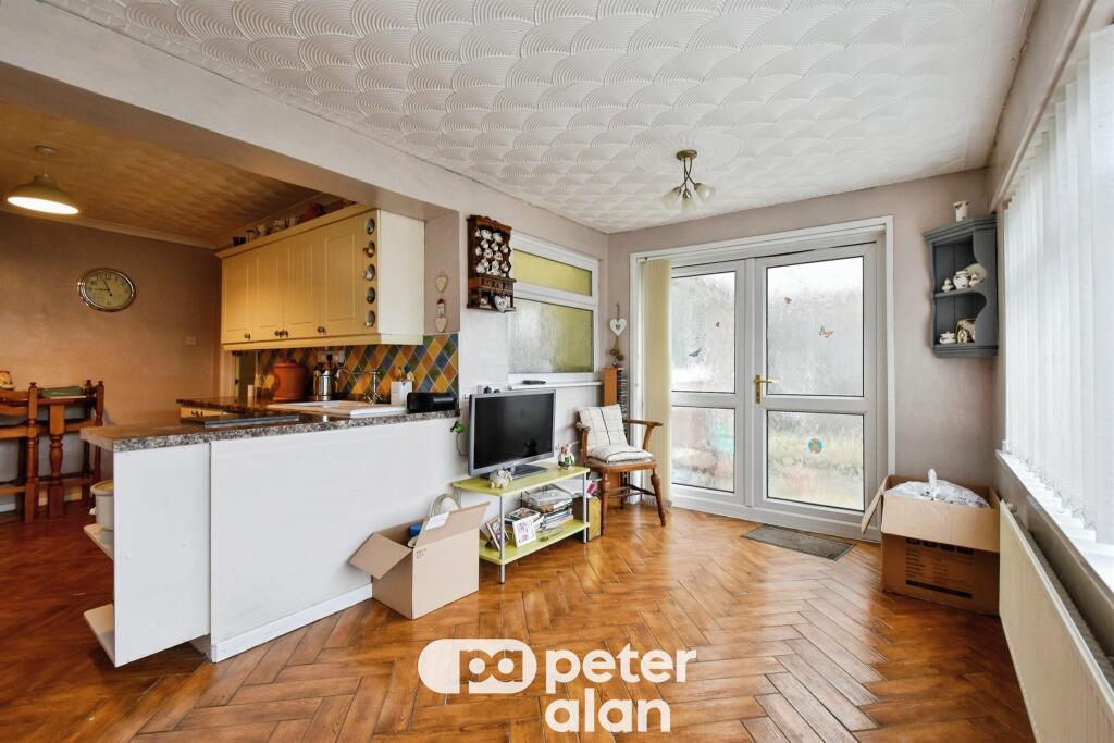 Boi Close, Mountain Ash - Image 5