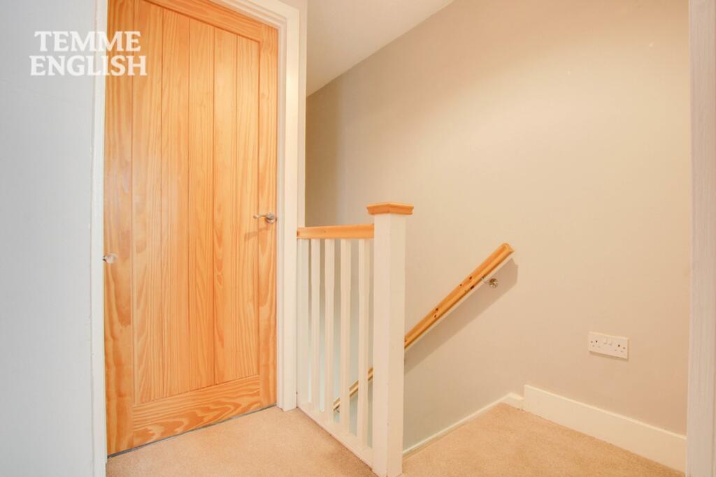 Gernons, Lee Chapel South, SS16 - Image 14