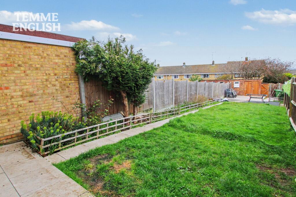 Gernons, Lee Chapel South, SS16 - Image 17