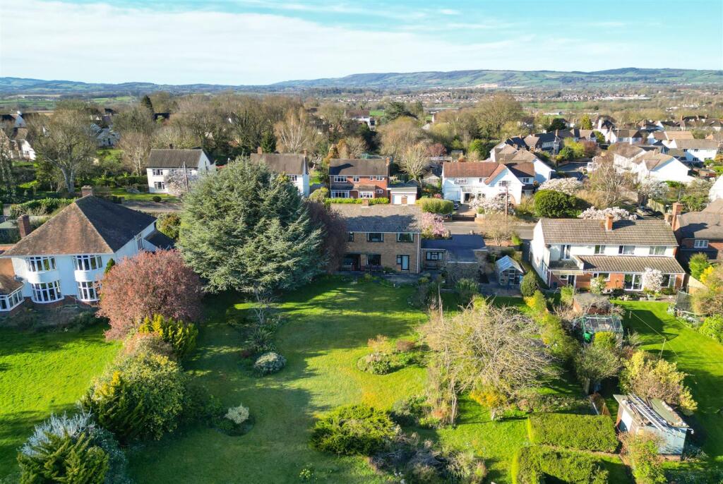 View property at Jeffreys Way, Taunton