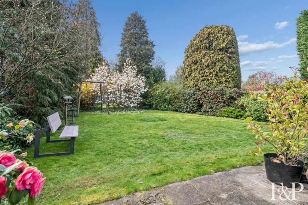 Ouseley Road, Old Windsor - Image 18