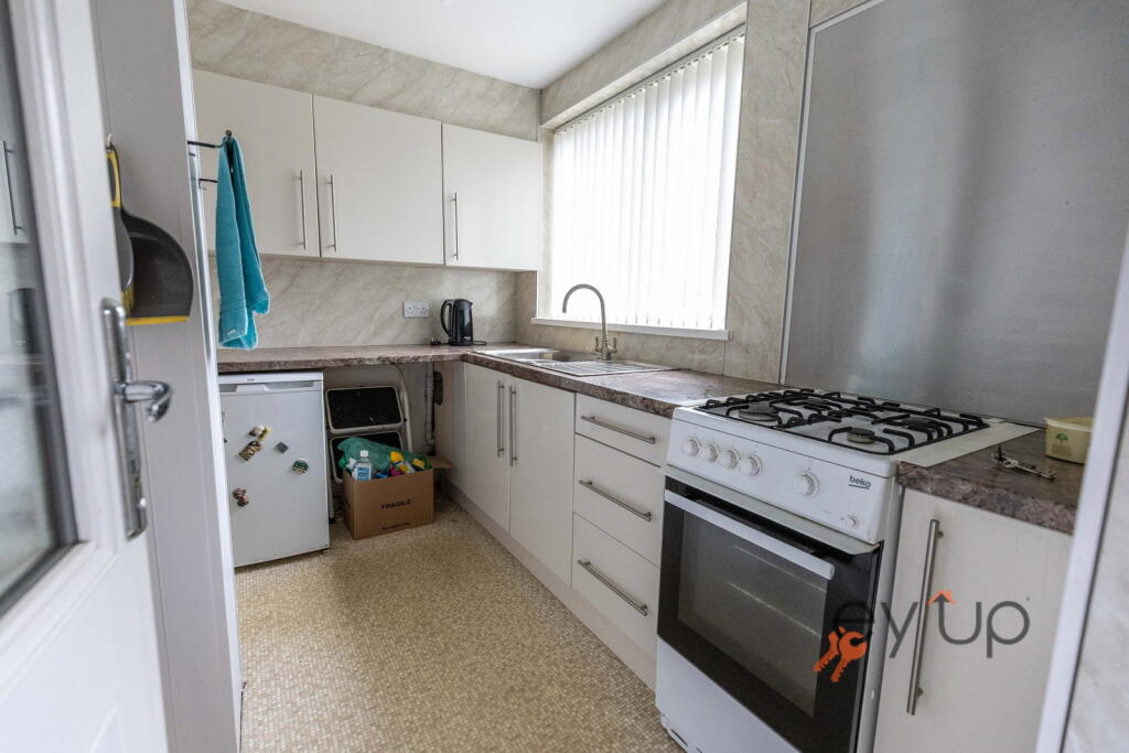 Westway,Batley,WF17 6DF - Image 11