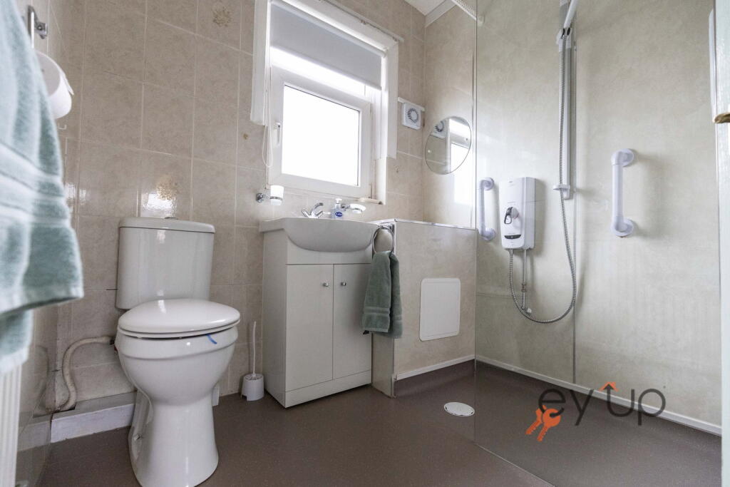 Westway,Batley,WF17 6DF - Image 16