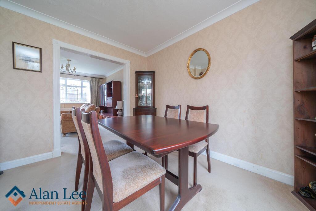 Coniston Way, Macclesfield, SK11 7XR - Image 4