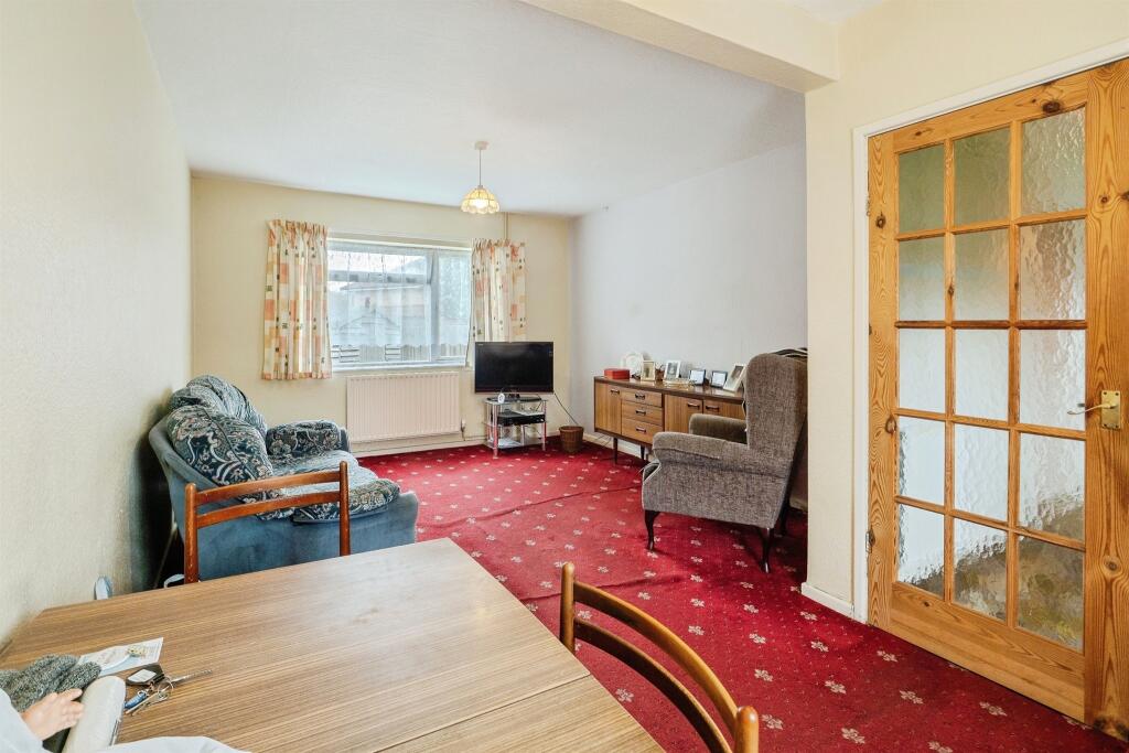 Hermitage Road, Loughborough - Image 2