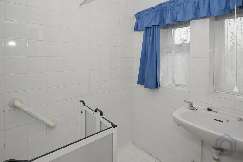 14 Saint Michael's Avenue, Wisbech, PE13 3NW - Image 15