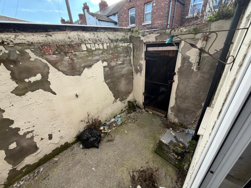 26 Alfred Street, Redcar, TS10 3HY - Image 28