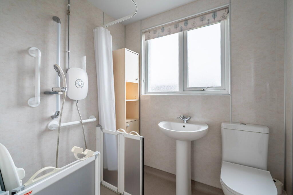 Pasture Close,Strensall,York,YO32 5ZB - Image 8