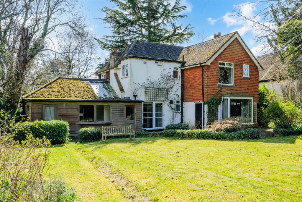 Coulsdon Lane, Chipstead - Image 11