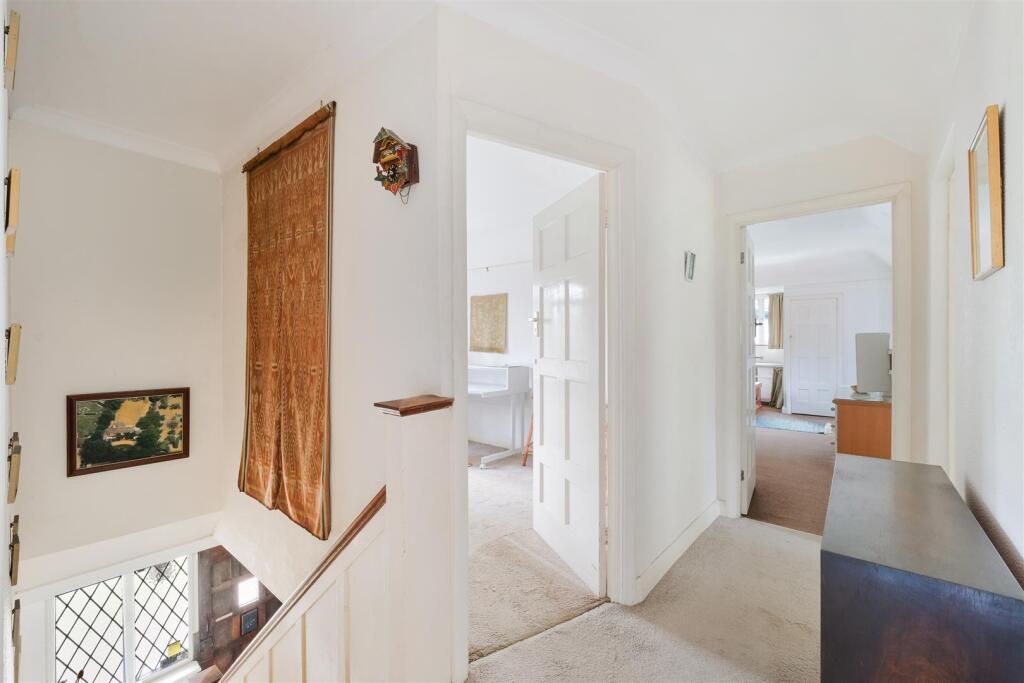 Coulsdon Lane, Chipstead - Image 29