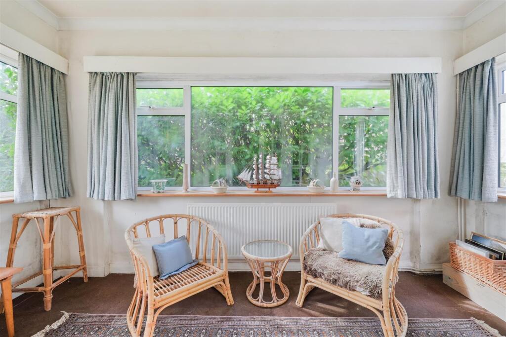 Coulsdon Lane, Chipstead - Image 32