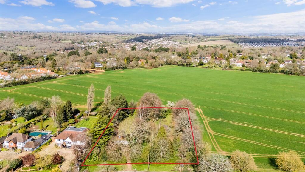 Coulsdon Lane, Chipstead - Image 40