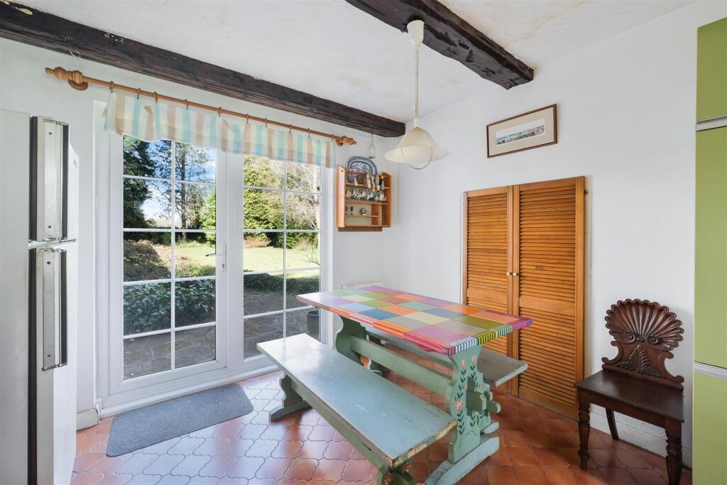 Coulsdon Lane, Chipstead - Image 7