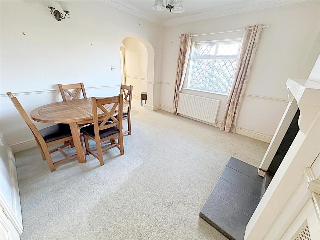 Sea Dyke Way, Marshchapel, Grimsby, Lincs, DN36 5UZ - Image 13