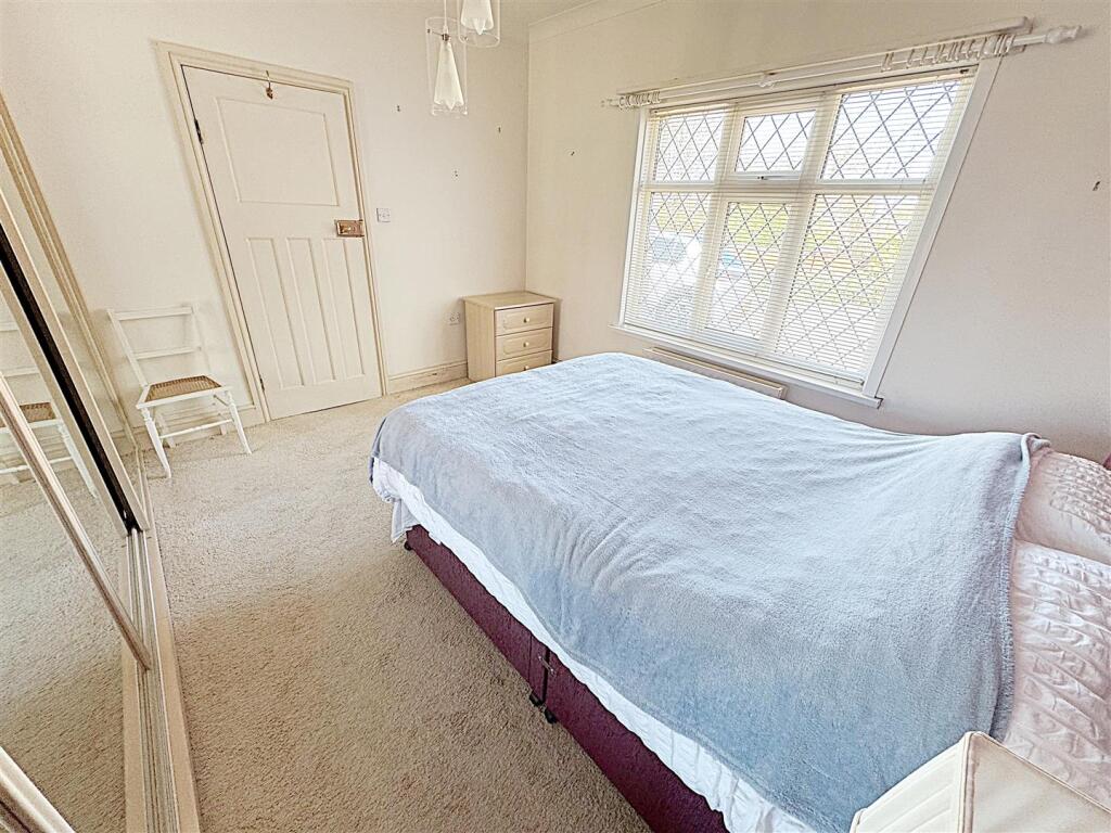 Sea Dyke Way, Marshchapel, Grimsby, Lincs, DN36 5UZ - Image 8